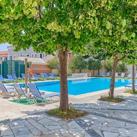Trivizas Hotel Sidari * Szidári